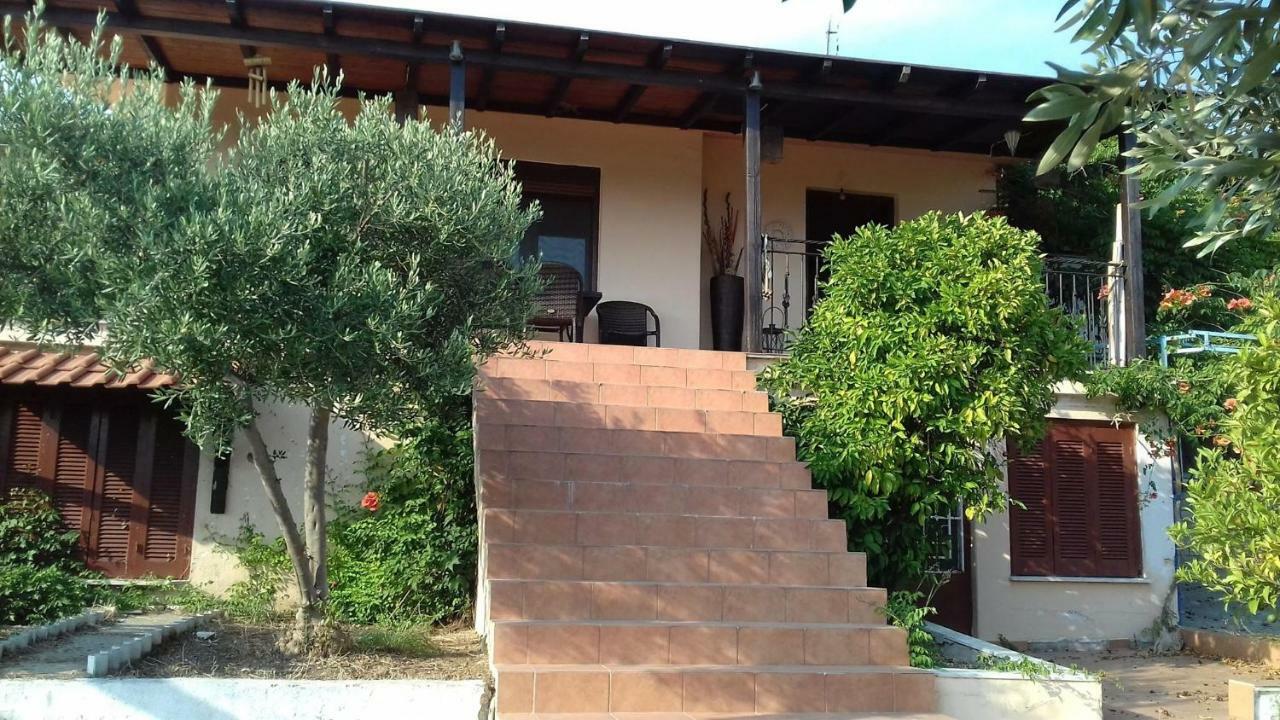 Ammolofoi Villa Maria Sea View Néa Péramos المظهر الخارجي الصورة